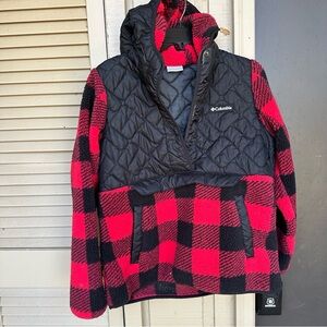 Women’s Columbia Pullover Size Medium